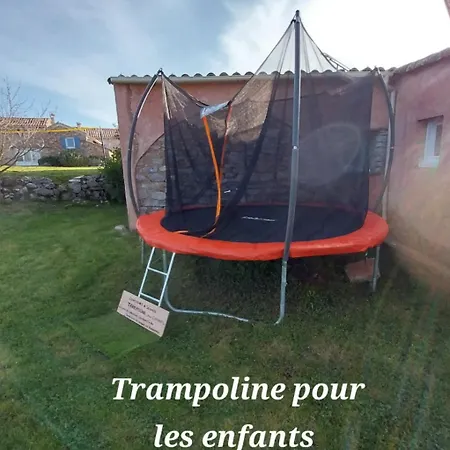 Escale De La Jurade Hébergement de vacances Rogues