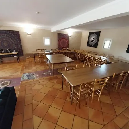 Сasa de vacaciones Domaine Privatif 32c Avec Tres Grande Salle - Escale De La Jurade