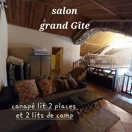 Domaine Privatif 32c Avec Tres Grande Salle - Escale De La Jurade Сasa de vacaciones *