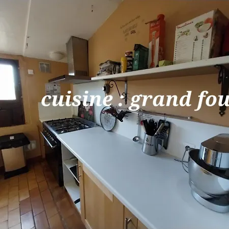 Escale De La Jurade Rogues