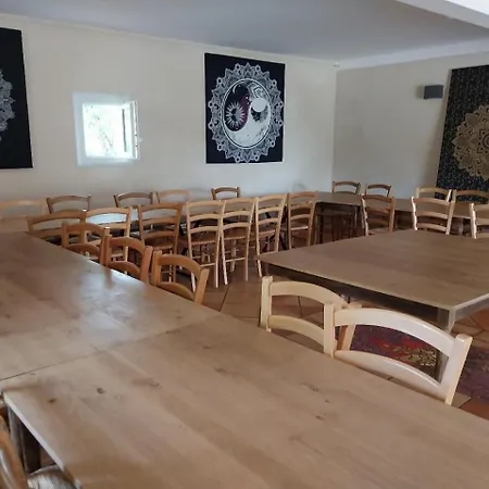 Escale De La Jurade Vakantiehuis Rogues