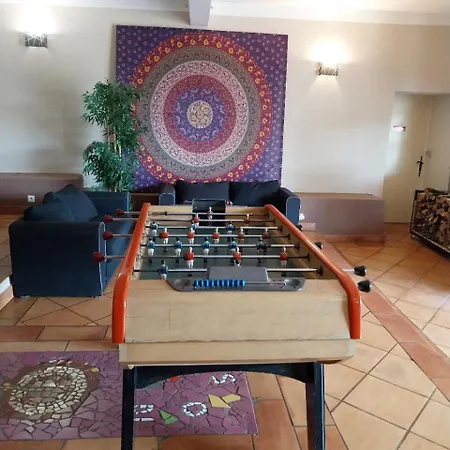 Сasa de vacaciones Domaine Privatif 32c Avec Tres Grande Salle - Escale De La Jurade *