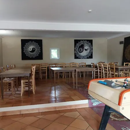 Сasa de vacaciones Domaine Privatif 32c Avec Tres Grande Salle - Escale De La Jurade