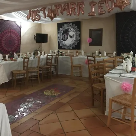 Escale De La Jurade * Rogues