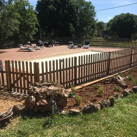 Escale De La Jurade Rogues