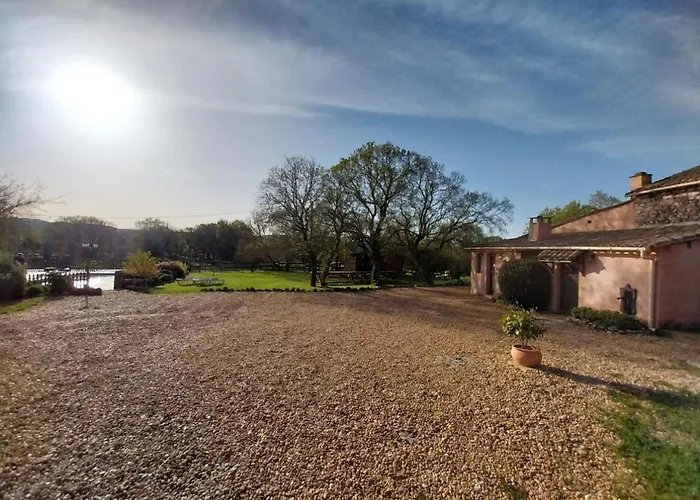 Escale De La Jurade *