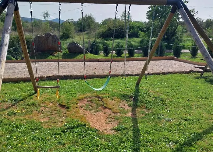 Escale De La Jurade 度假居 *