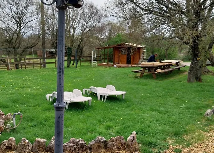 Escale De La Jurade * Rogues